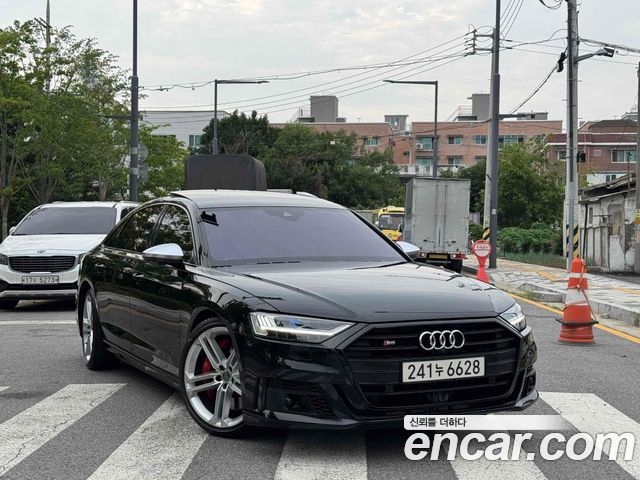 Audi S8 из Кореи Encar