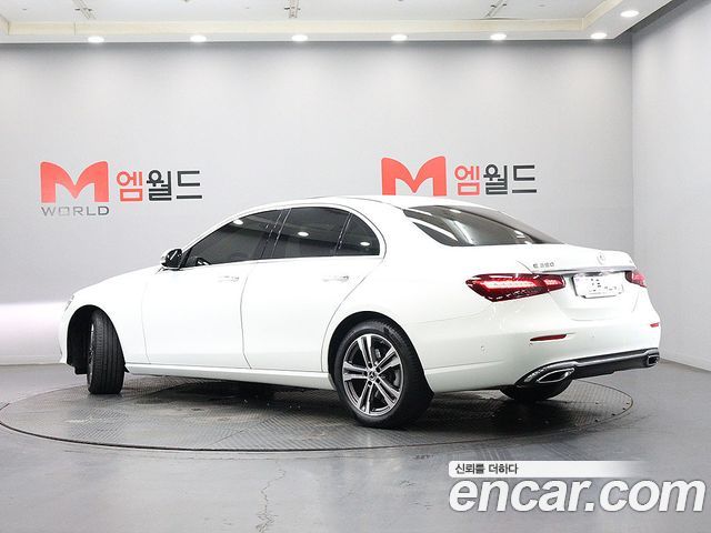 Mercedes-Benz E-Class из Кореи Encar
